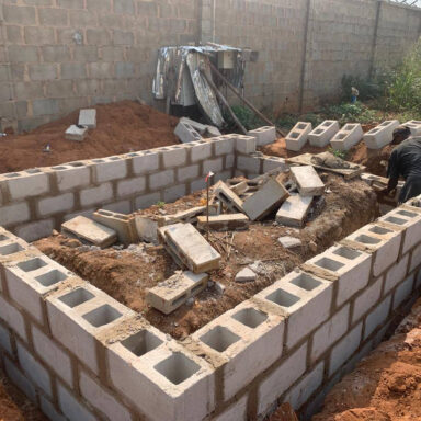 Cloakroom Building, Foundation level of Cloakroom